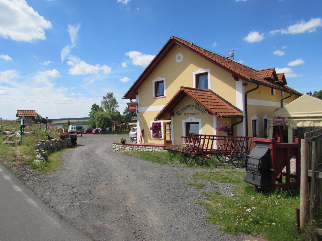 Pension Kamenny Dvur Františkovy Lázně Exterior foto