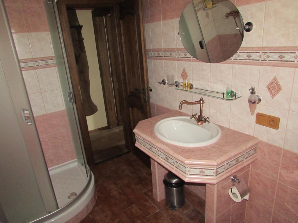 Pension Kamenny Dvur Františkovy Lázně Exterior foto